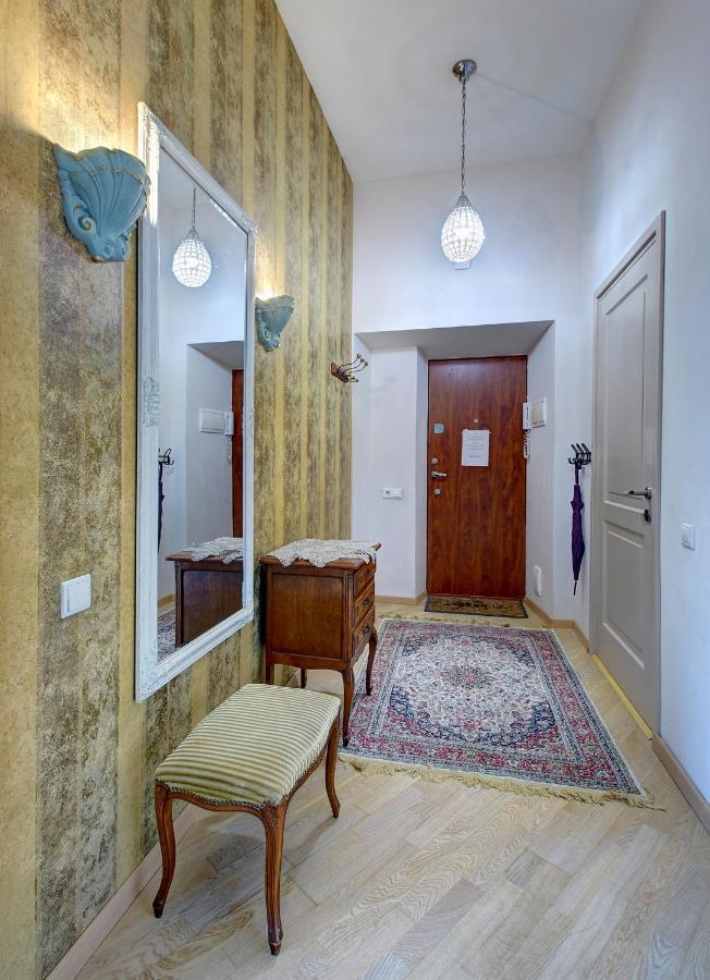 Romantic City Center Apartment In Old Town Βίλνιους Εξωτερικό φωτογραφία