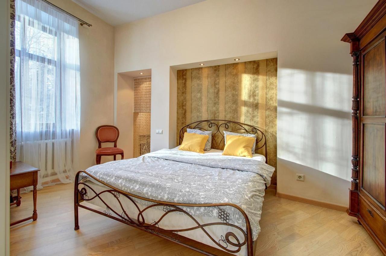 Romantic City Center Apartment In Old Town Βίλνιους Εξωτερικό φωτογραφία